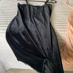 Body fit black dress forever 21
